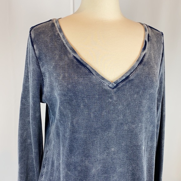 Soft Surroundings Washed Indigo Tunic with Lace Trim - Picture 2 of 8